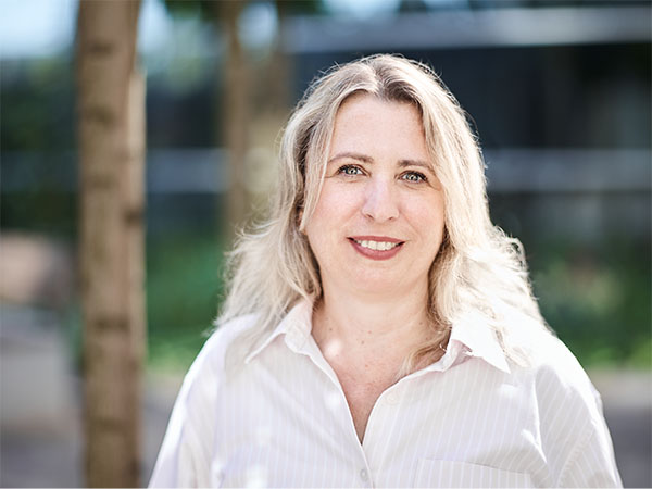 Dr. Vanessa Bargon, Expertin für baurechtliche Beratung und Verträge im Baurecht