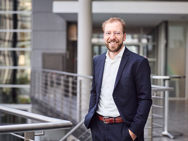 profil-content-Moritz-Lennich-2 Moritz Lennich, Rechtsanwalt für Bau- und Architektenrecht bei franz + partner rechtsanwälte