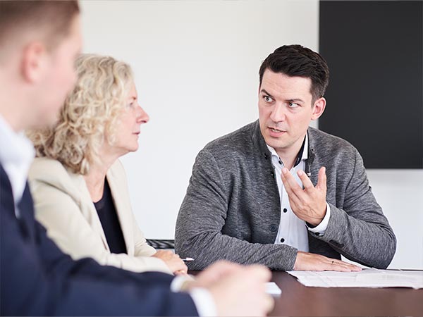 Kanzlei-Partner Bahner und Dr. Franz im Gespräch