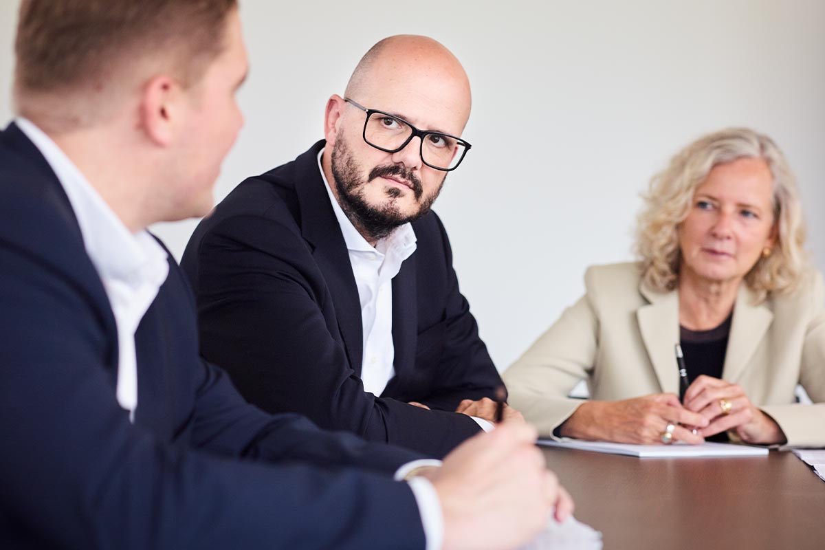 franzplus-teamgeist Gemeinsame Besprechung bei franz + partner