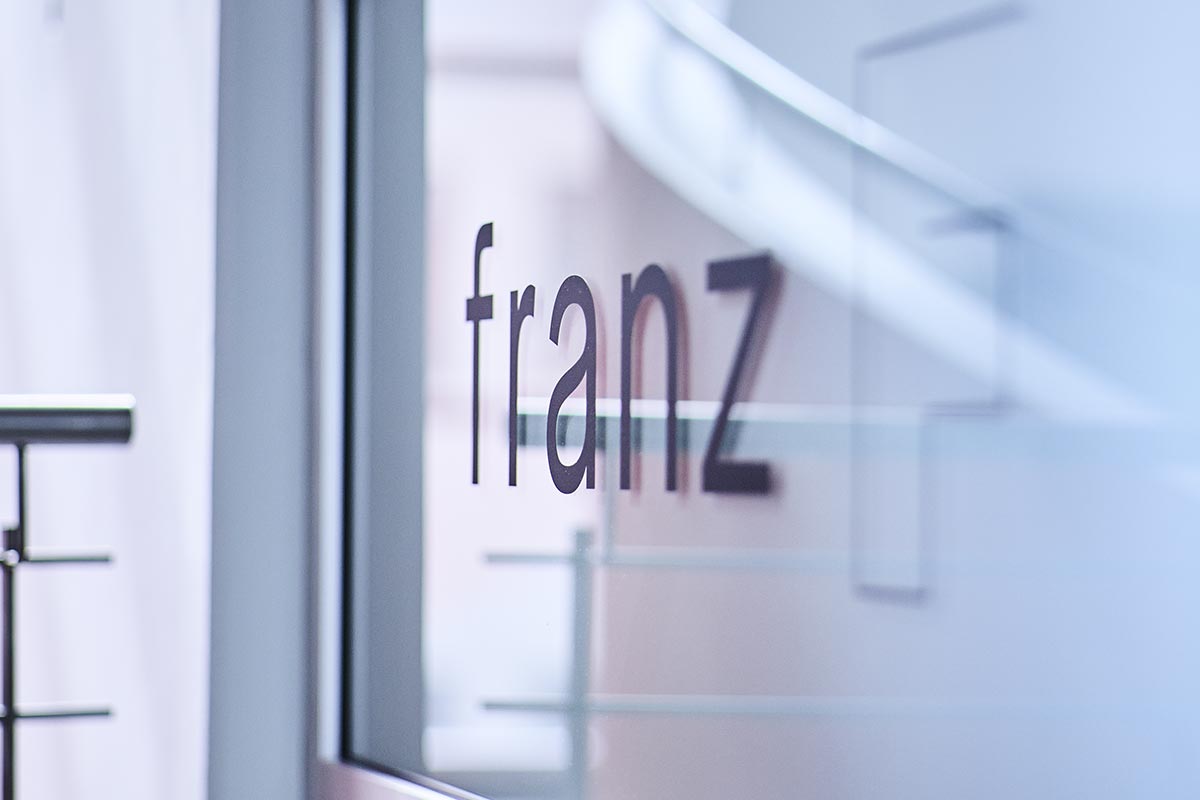 Eingang zur Kanzlei franz + rechtsanwälte